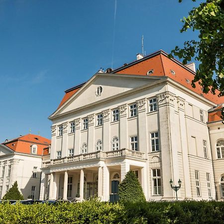 Austria Trend Hotel Schloss Wilhelminenberg Wien Exterior foto